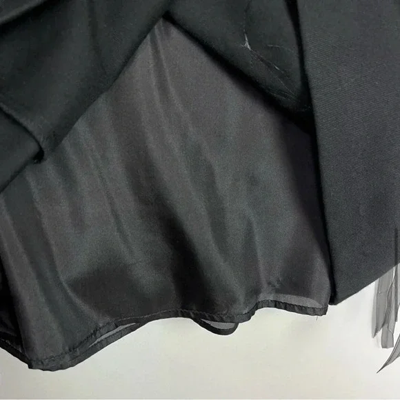 Ruth by Anthropologie skirt with ribbon appliqué flowers - size 4 - Picture 12 of 15